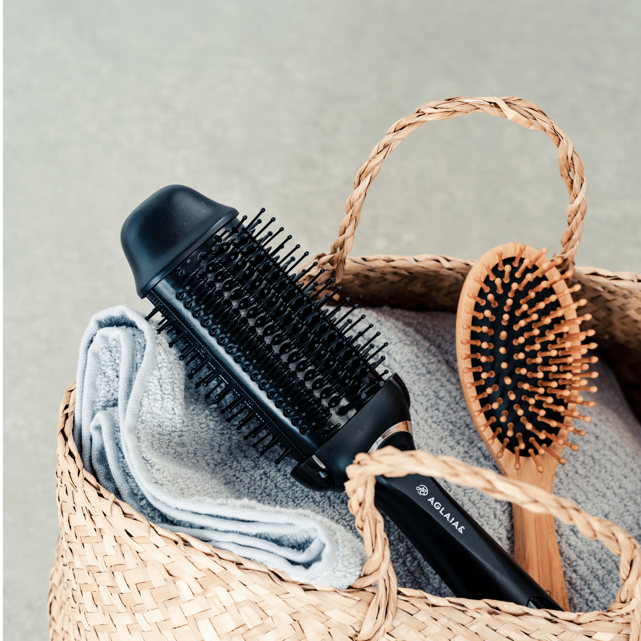 マルチウェイヒートブラシCulst(クルスト)