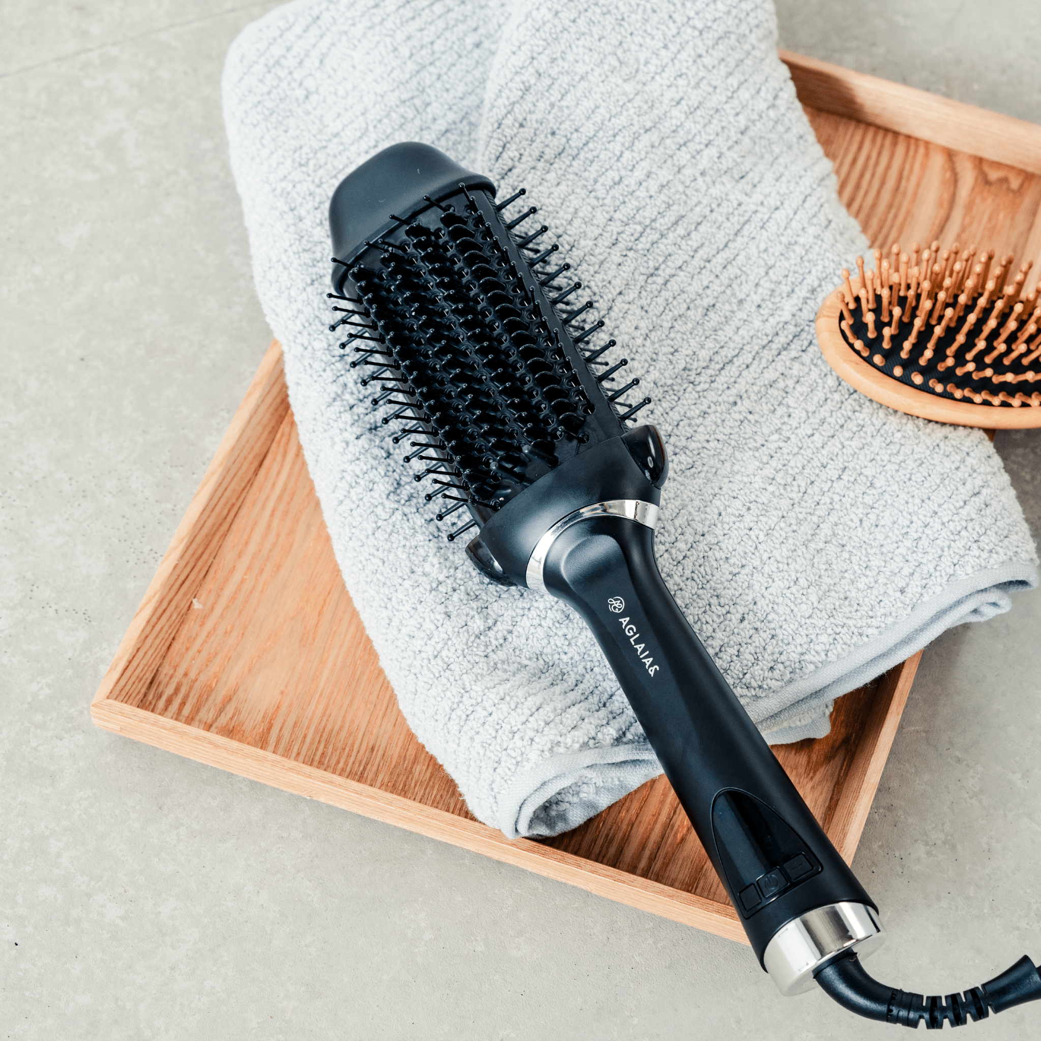 マルチウェイヒートブラシCulst(クルスト)