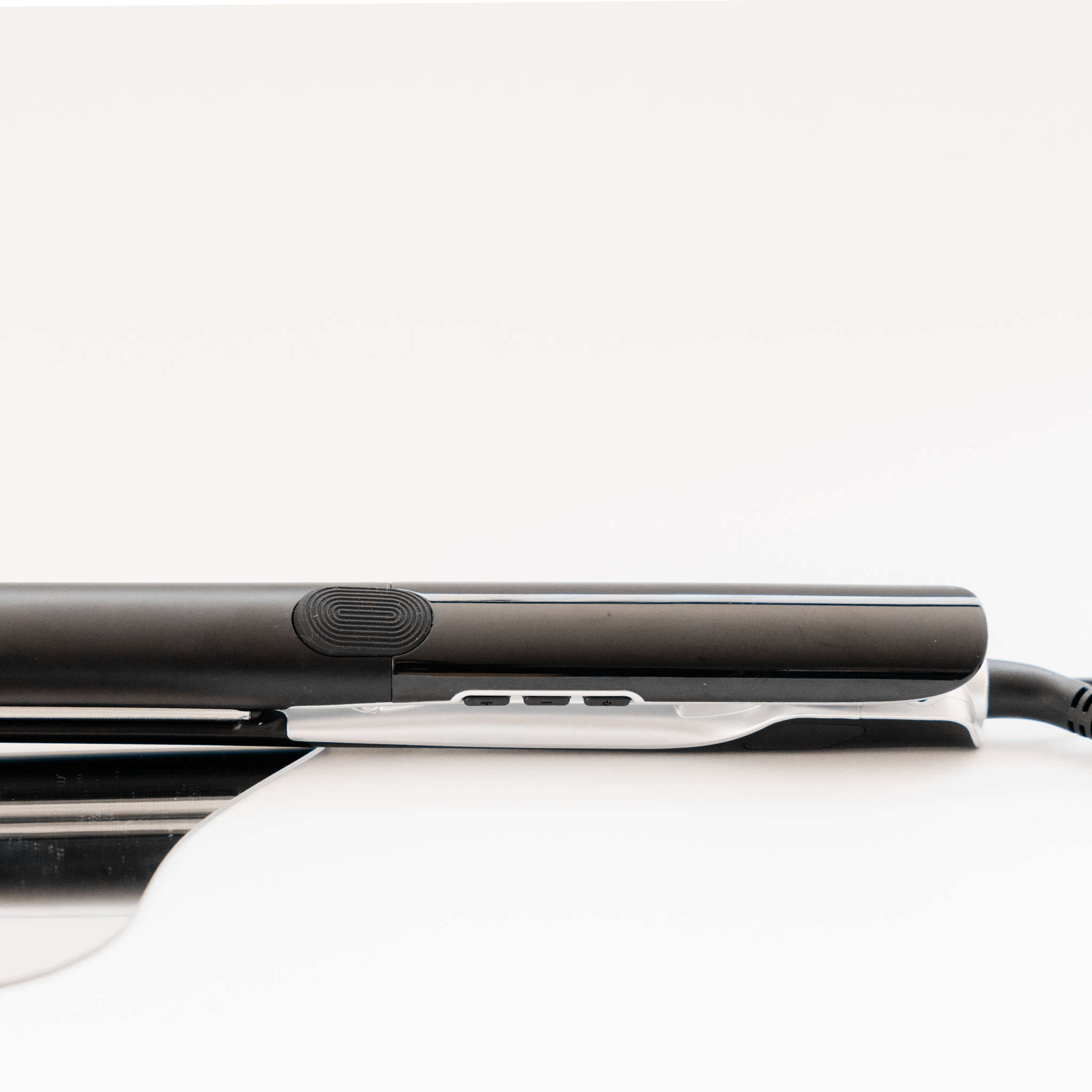 ストレートアイロンuloot(ウルート)