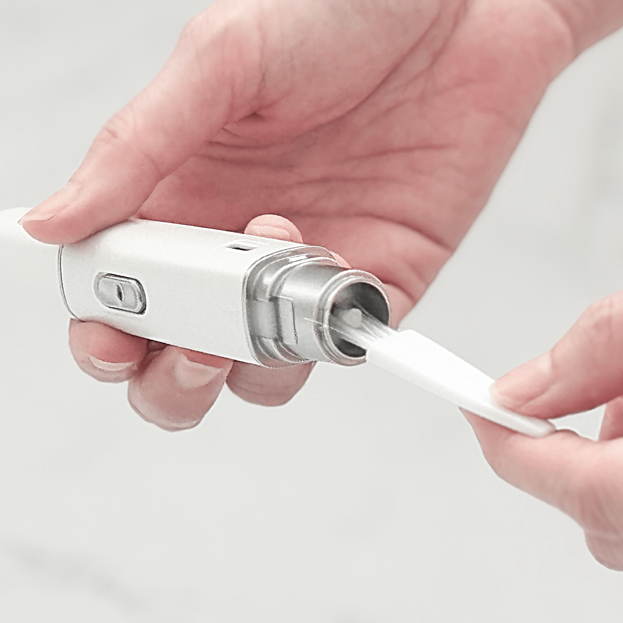 2in1フェイシャルシェーバーfluffy(フラッフィー)